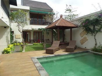 Royal majesty villas 0